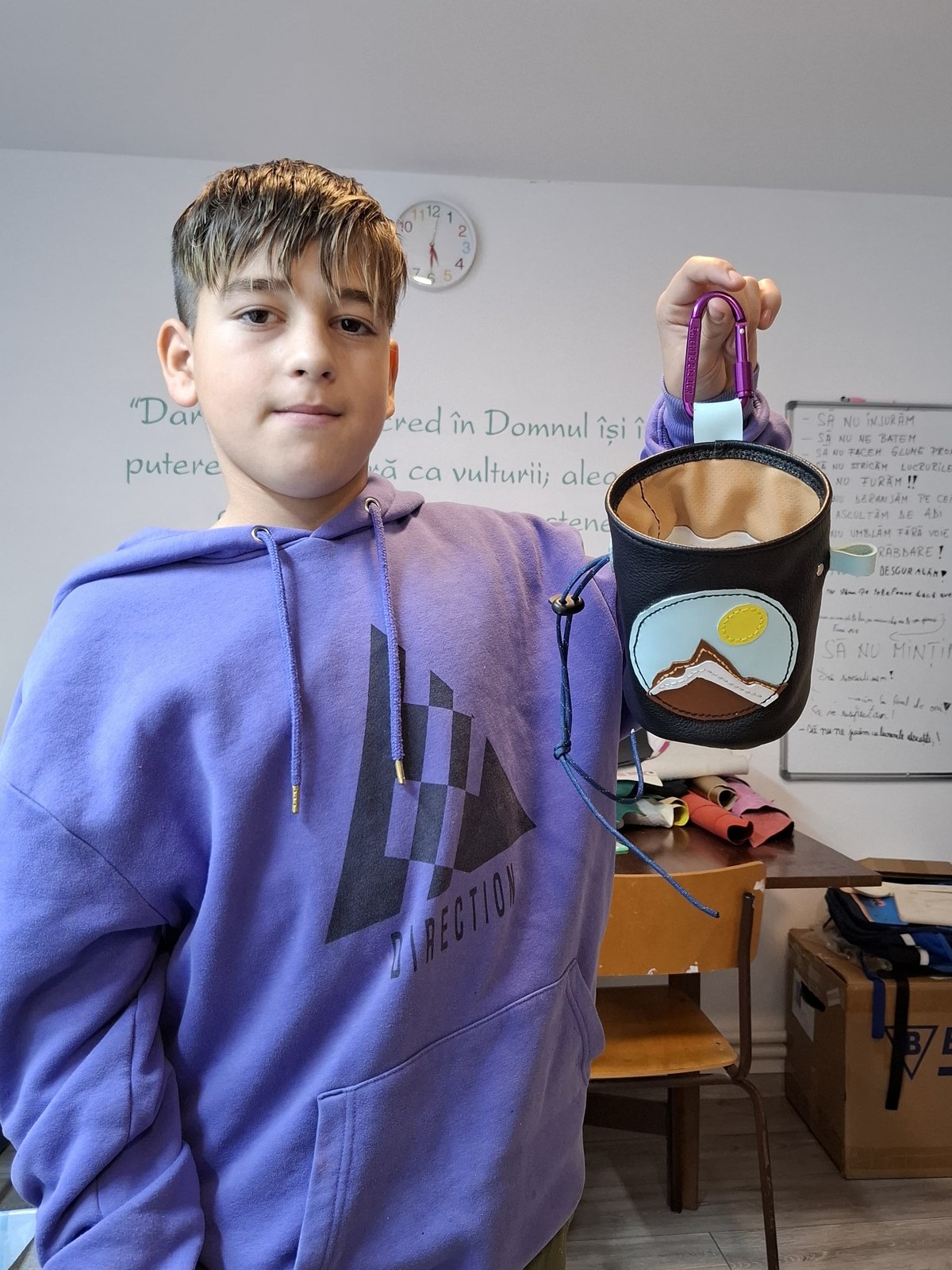 Raul com seu saco de magnésio de couro feito à mão